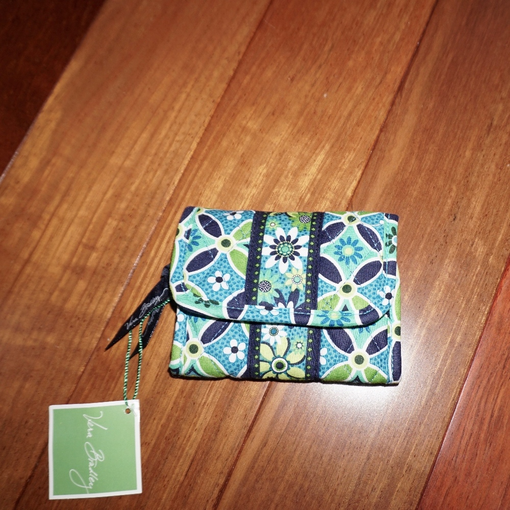 NWT Vera Bradley Wallet